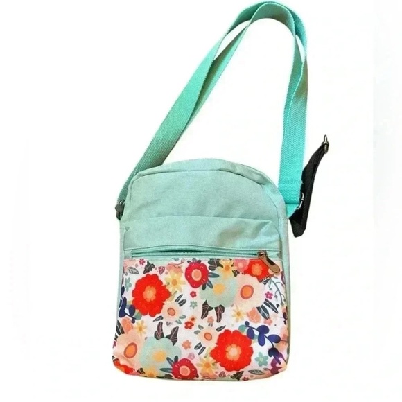 Kids Bag Bundle 2 cross body bags 1 computer bag one hardshell backpack - Picture 15 of 16